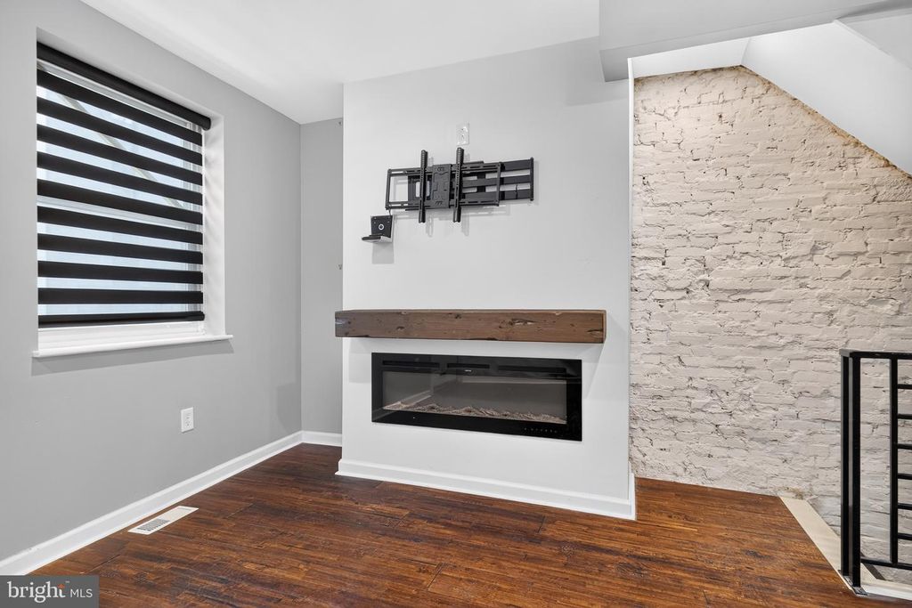 245 E ALLEN ST, PHILADELPHIA, PA 19125 — photo 5