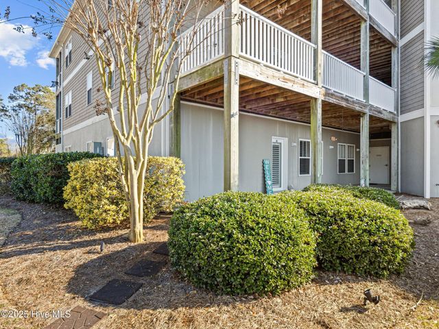 300 Lighthouse Lane A-1, Swansboro, NC 28584