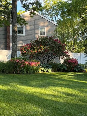 142 Riverside Avenue, Mastic Beach, NY 11951