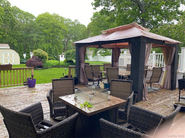142 Riverside Avenue, Mastic Beach, NY 11951