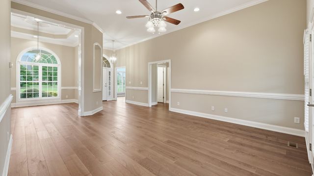 229 Ridgecrest Dr, Winchester, TN 37398