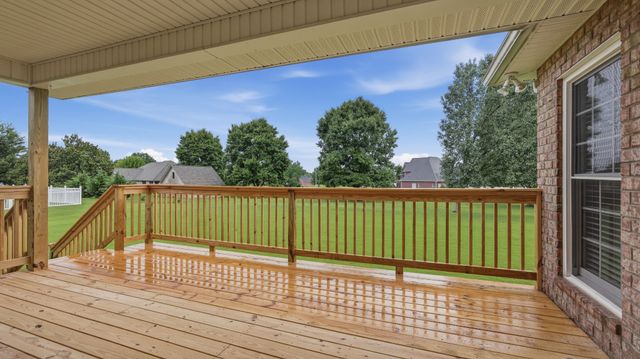229 Ridgecrest Dr, Winchester, TN 37398