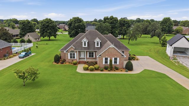 229 Ridgecrest Dr, Winchester, TN 37398