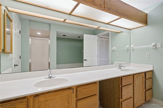 6068 W Douneray Loop, Crystal River, FL 34429