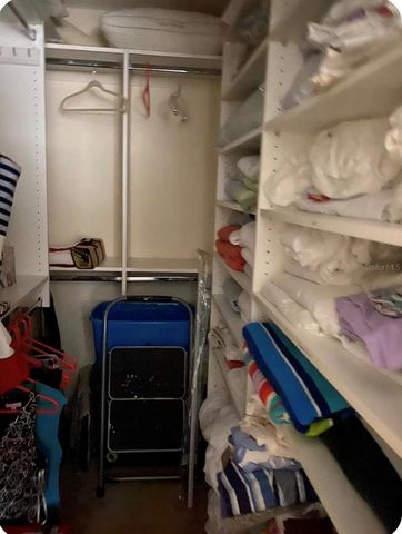 1125 PINELLAS BAYWAY S 201, St Petersburg, FL 33715