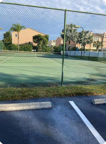 1125 PINELLAS BAYWAY S 201, St Petersburg, FL 33715