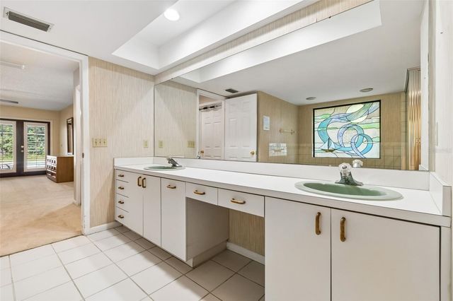5804 AINSWORTH COURT E, Tampa, FL 33647