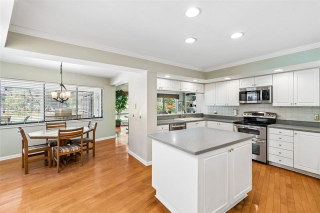 5804 AINSWORTH COURT E, Tampa, FL 33647