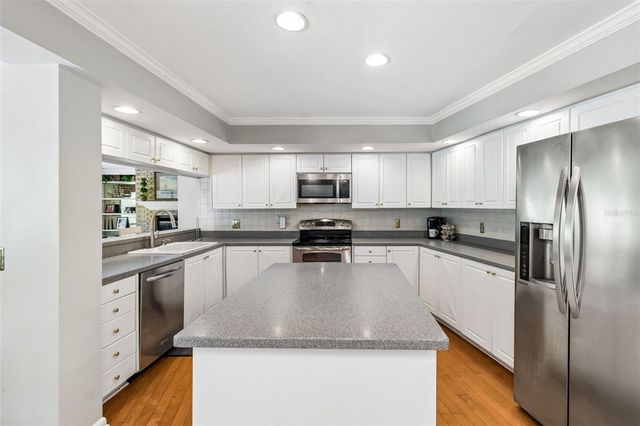 5804 AINSWORTH COURT E, Tampa, FL 33647