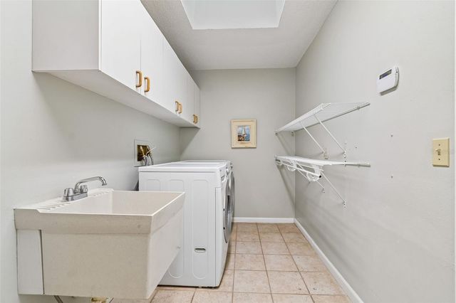 5804 AINSWORTH COURT E, Tampa, FL 33647