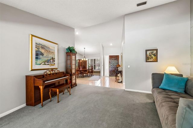 5804 AINSWORTH COURT E, Tampa, FL 33647