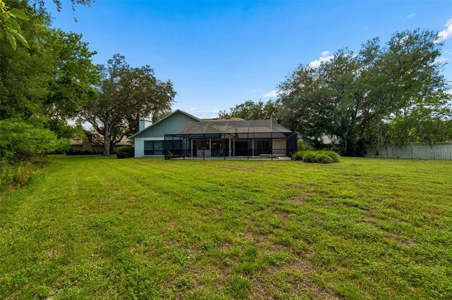 5804 AINSWORTH COURT E, Tampa, FL 33647
