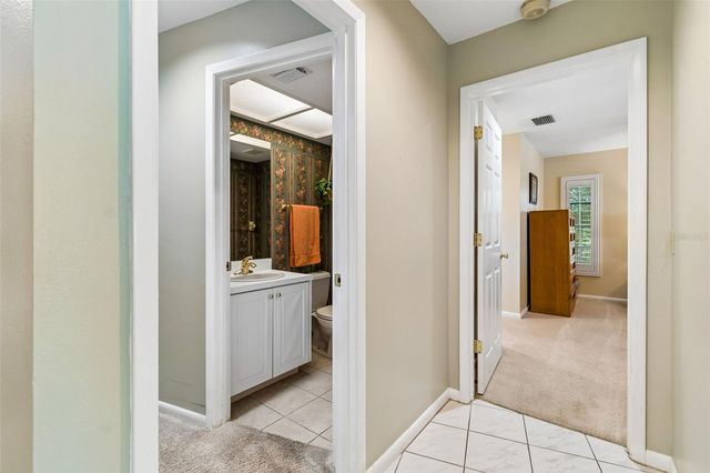 5804 AINSWORTH COURT E, Tampa, FL 33647