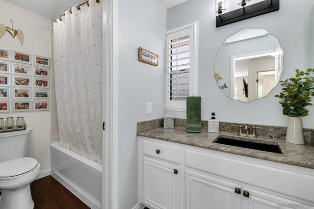 1352 Palomar, Vista, CA 92084