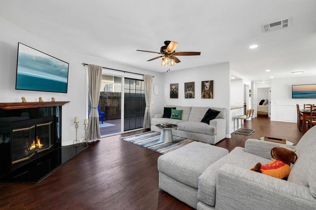 1352 Palomar, Vista, CA 92084