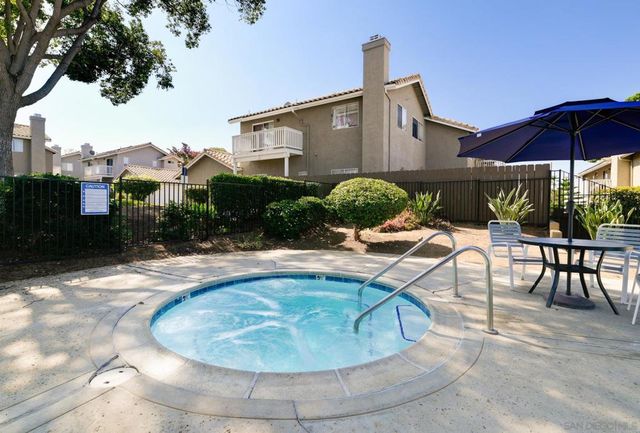 1352 Palomar, Vista, CA 92084