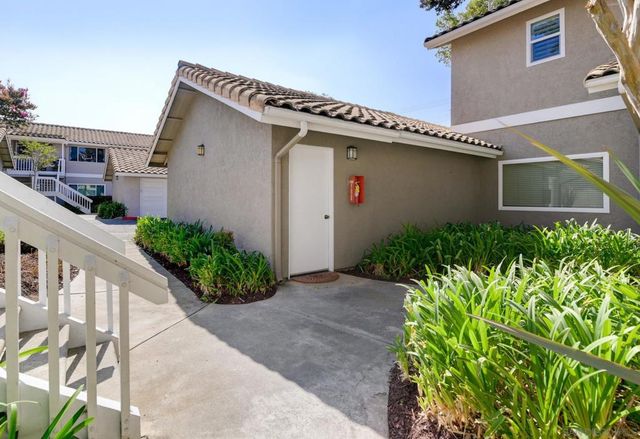 1352 Palomar, Vista, CA 92084