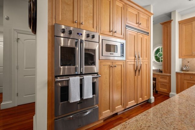 11 Black Horse Lane, Andover, MA 01810