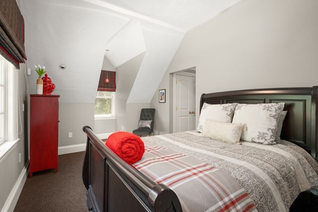 11 Black Horse Lane, Andover, MA 01810