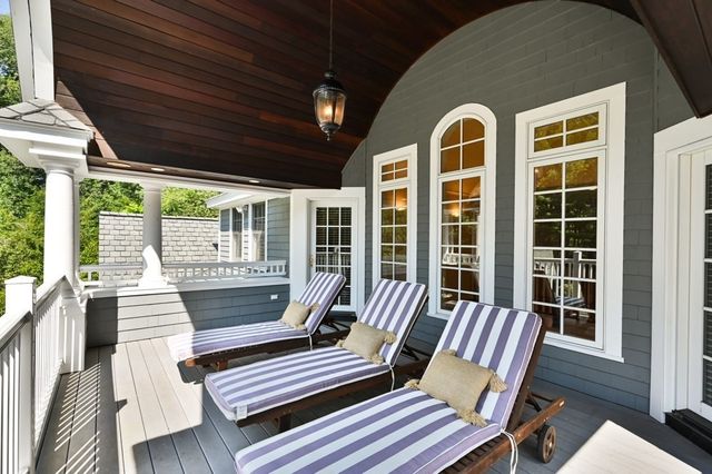 11 Black Horse Lane, Andover, MA 01810