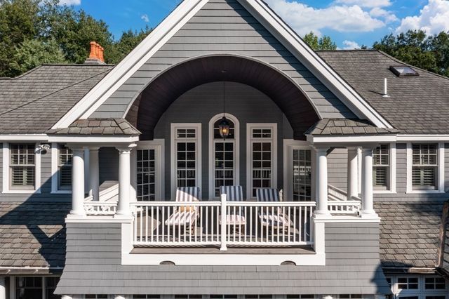 11 Black Horse Lane, Andover, MA 01810