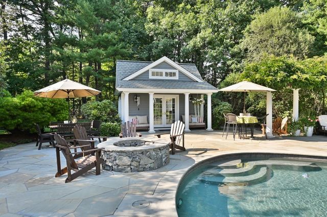 11 Black Horse Lane, Andover, MA 01810