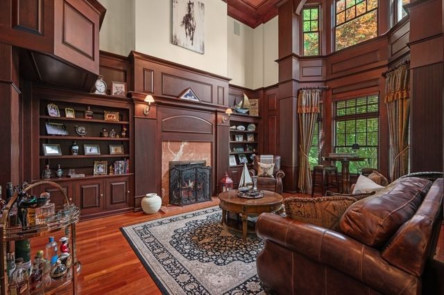 11 Black Horse Lane, Andover, MA 01810