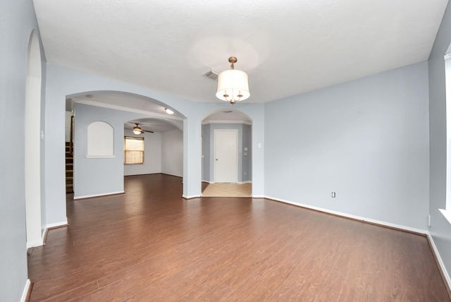 7238 Foxshadows Lane, Humble, TX 77338
