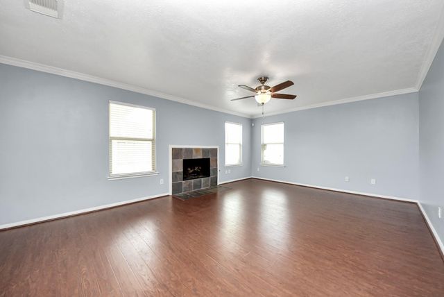 7238 Foxshadows Lane, Humble, TX 77338