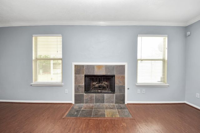 7238 Foxshadows Lane, Humble, TX 77338