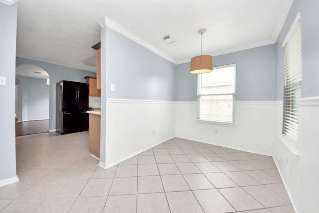 7238 Foxshadows Lane, Humble, TX 77338
