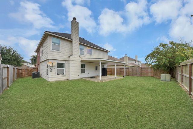 7238 Foxshadows Lane, Humble, TX 77338