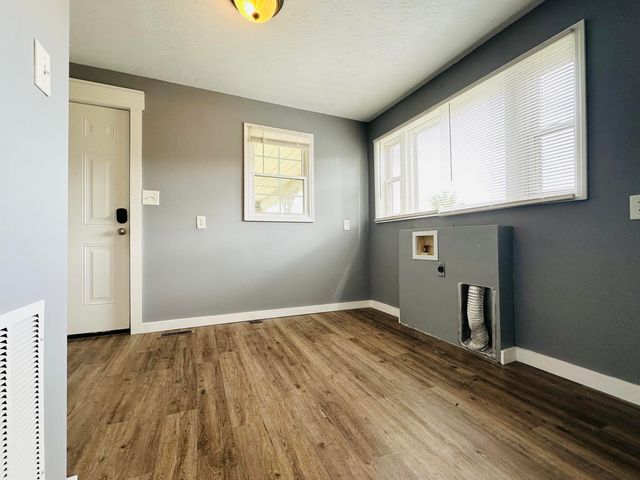 5498 Highway 472, Manchester, KY 40962