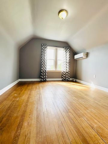 5498 Highway 472, Manchester, KY 40962