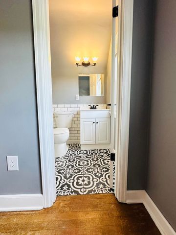 5498 Highway 472, Manchester, KY 40962