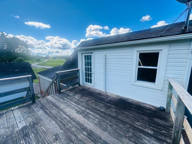 5498 Highway 472, Manchester, KY 40962