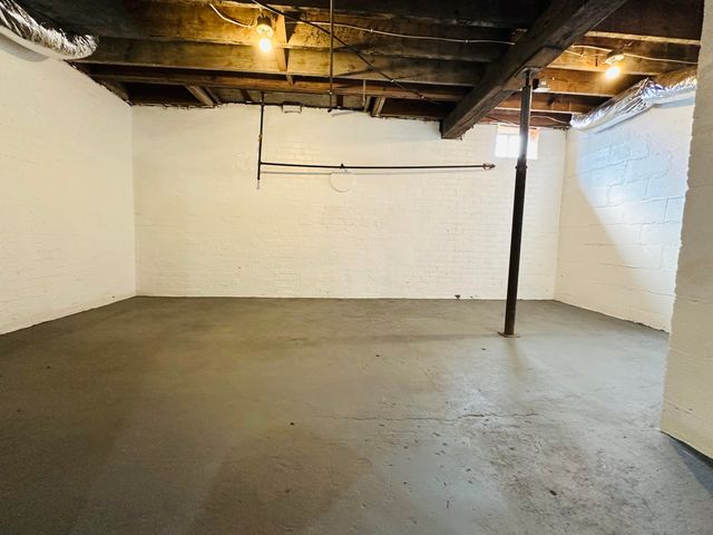 5498 Highway 472, Manchester, KY 40962