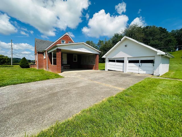 5498 Highway 472, Manchester, KY 40962