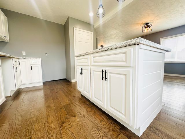 5498 Highway 472, Manchester, KY 40962