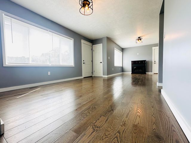 5498 Highway 472, Manchester, KY 40962