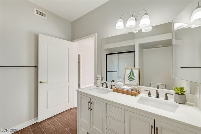 6709 Cobre Azul Avenue 102, Las Vegas, NV 89108