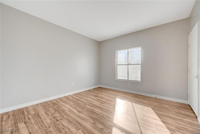 6709 Cobre Azul Avenue 102, Las Vegas, NV 89108