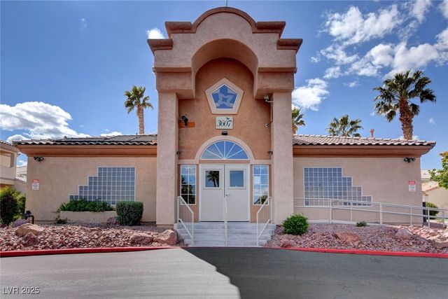 6709 Cobre Azul Avenue 102, Las Vegas, NV 89108