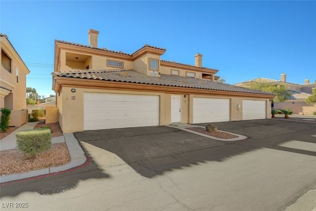 6709 Cobre Azul Avenue 102, Las Vegas, NV 89108