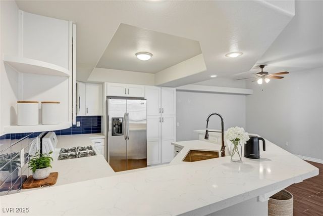 6709 Cobre Azul Avenue 102, Las Vegas, NV 89108