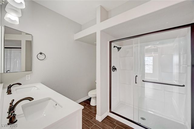 6709 Cobre Azul Avenue 102, Las Vegas, NV 89108