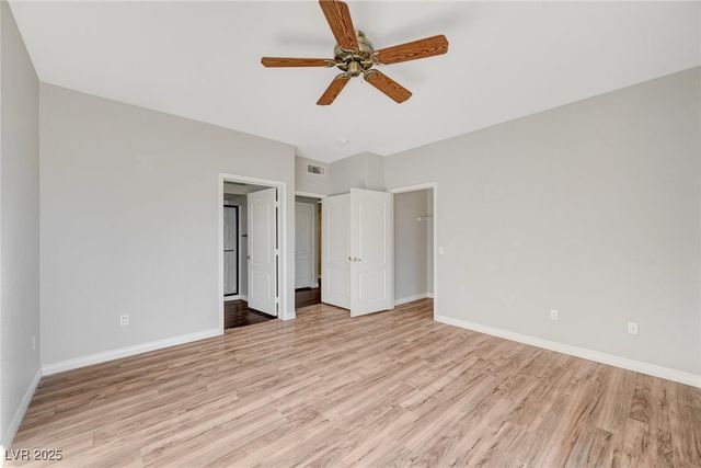 6709 Cobre Azul Avenue 102, Las Vegas, NV 89108