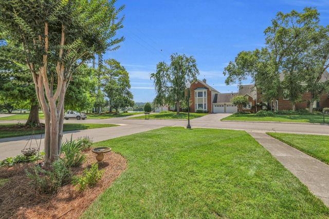 1516 Heritage Landing Drive, Chattanooga, TN 37405