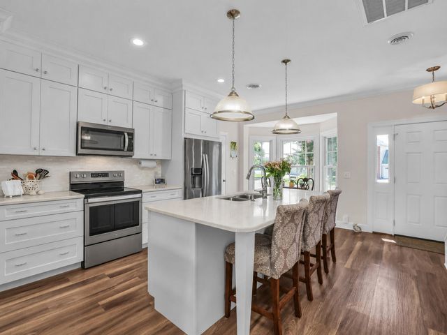 1516 Heritage Landing Drive, Chattanooga, TN 37405