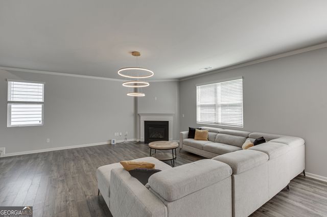 6078 Trumpet Flower Avenue, Flowery Branch, GA 30542